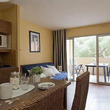 Resort Le 2*