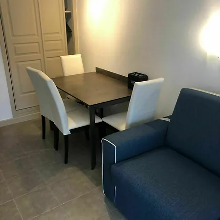Le 2* קאן